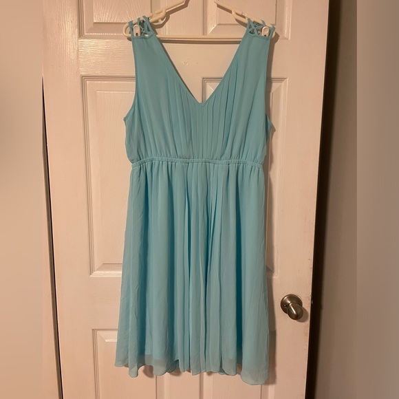 Torrid pleated Chiffon Dress - Picture 6 of 9